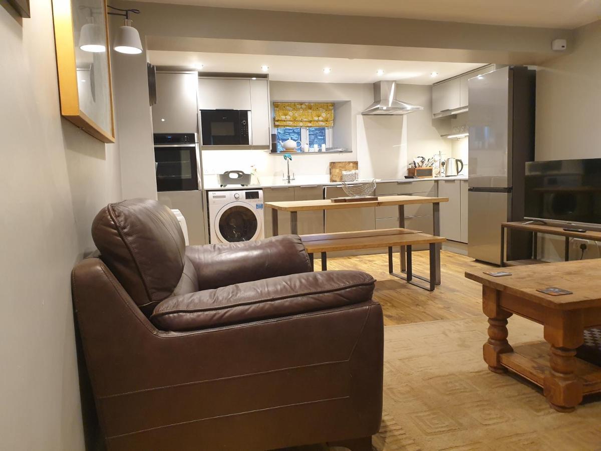 No8 3 Bed Cottage Winter Deals Offered 3 Nights Or More Nov-Mar Backbarrow Ruang foto