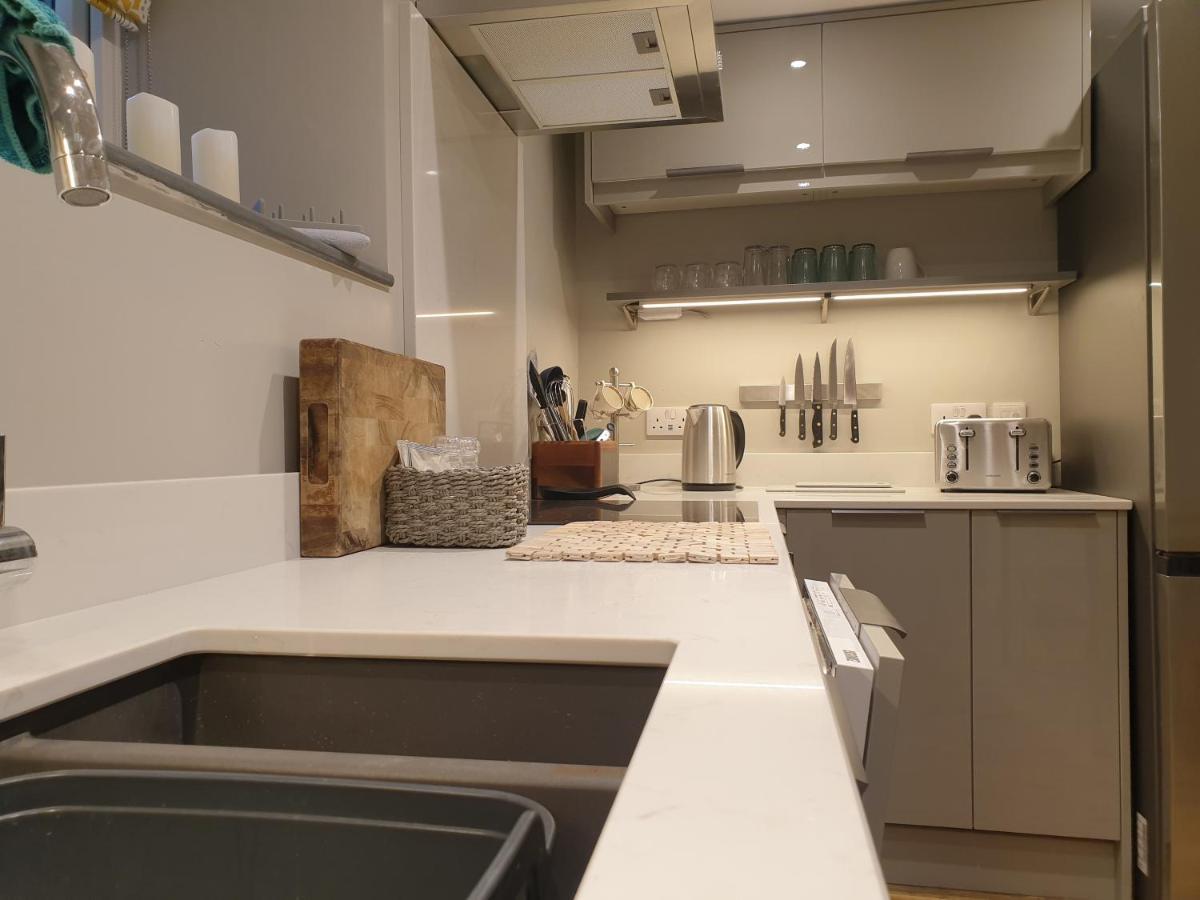 No8 3 Bed Cottage Winter Deals Offered 3 Nights Or More Nov-Mar Backbarrow Ruang foto